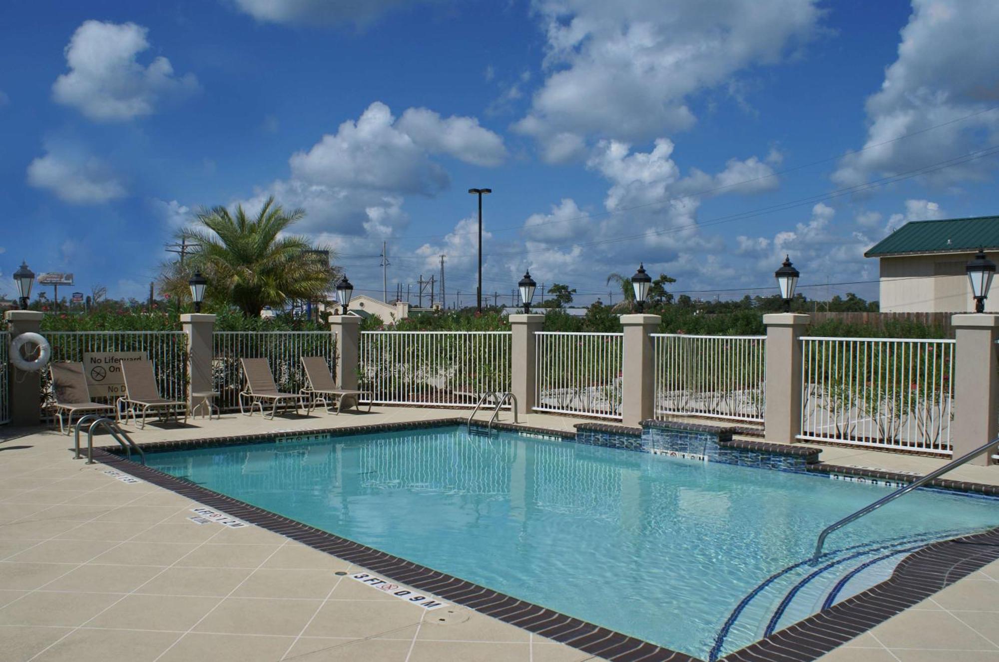 Hampton Inn Orange Exteriör bild