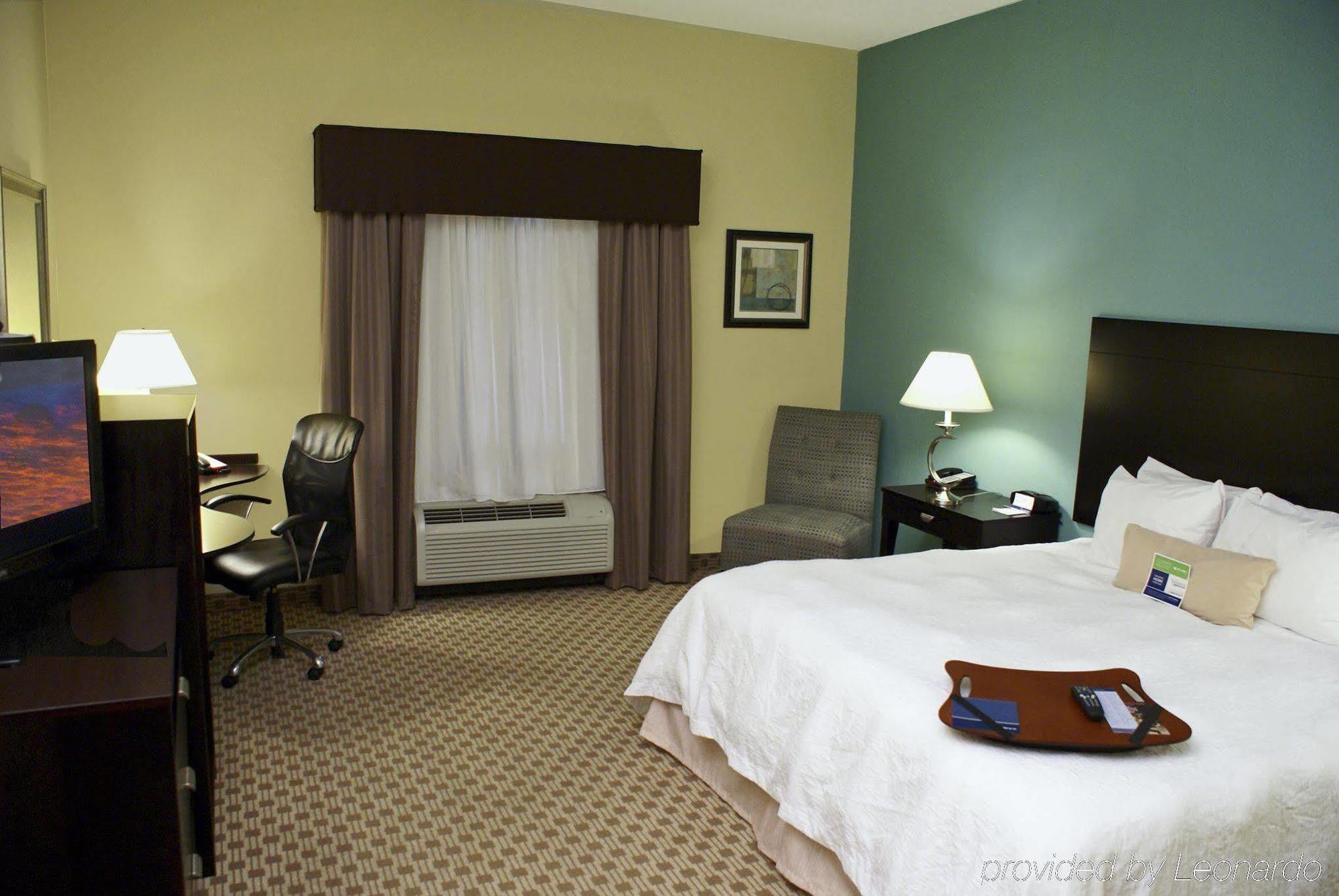 Hampton Inn Orange Rum bild